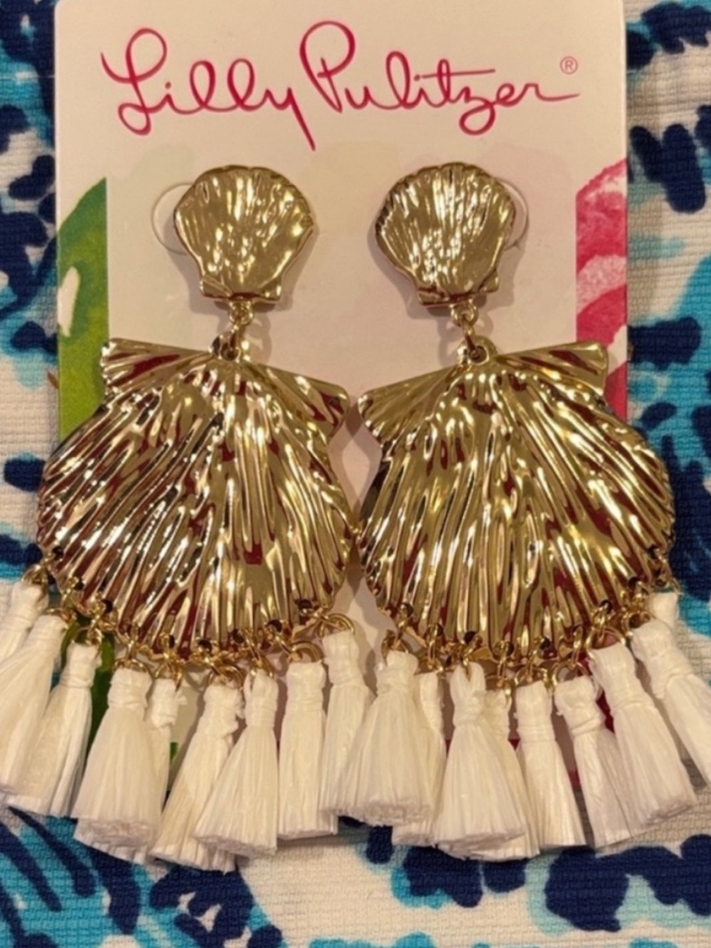 NWT Lilly Pulitzer Sway With Me Earrings Lilly Pulitzer Sway Earrings Gold